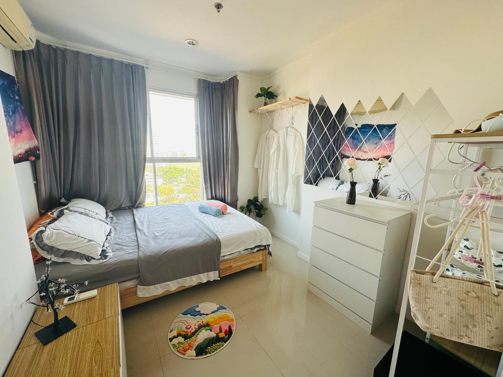 Seaview Beach Room Lumpini-Pool And Gym Face To Ocean Praia de Jomtien Exterior foto