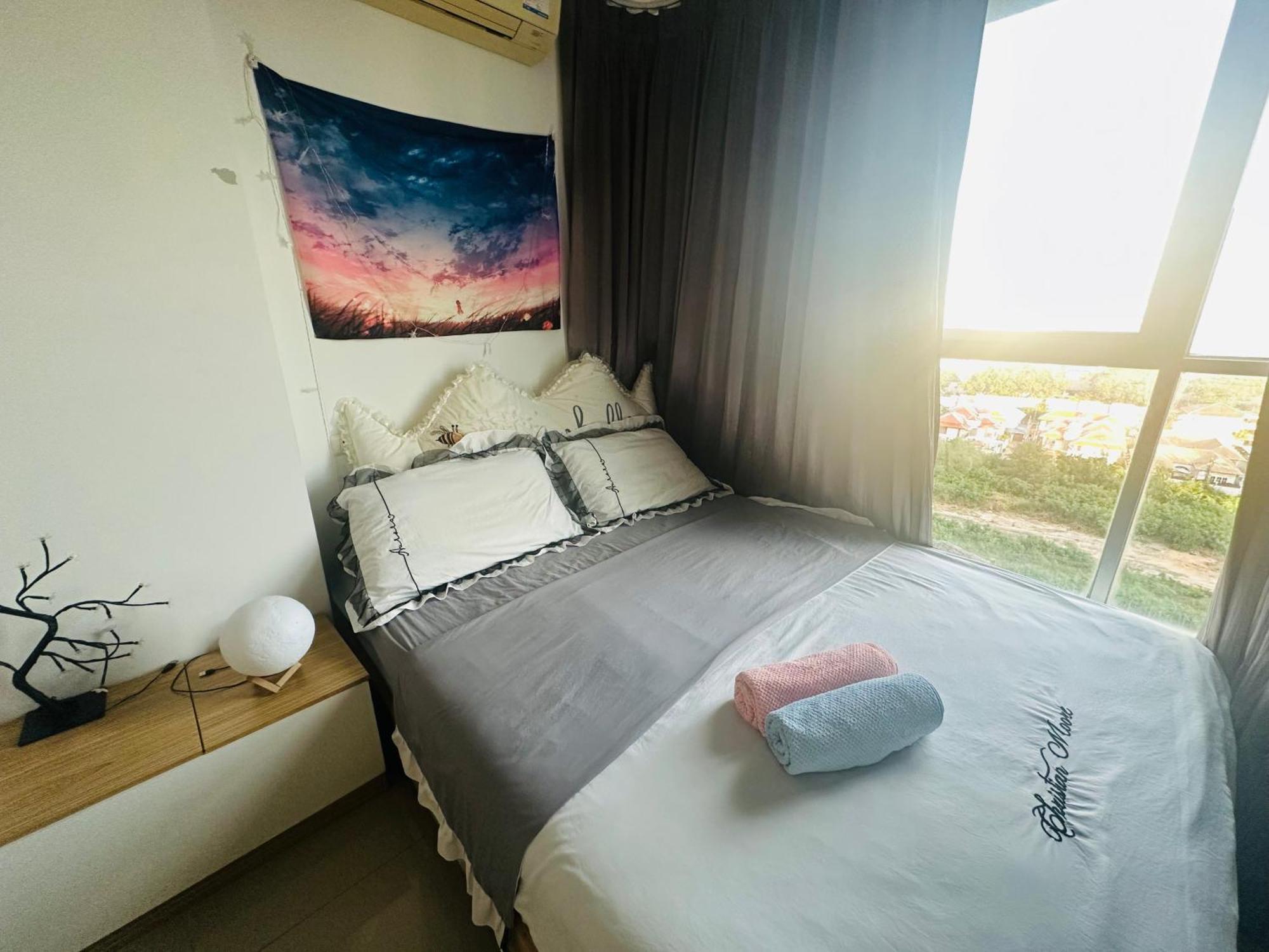 Seaview Beach Room Lumpini-Pool And Gym Face To Ocean Praia de Jomtien Exterior foto